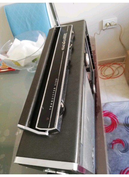 SATELLİT ANTİKA RADYO